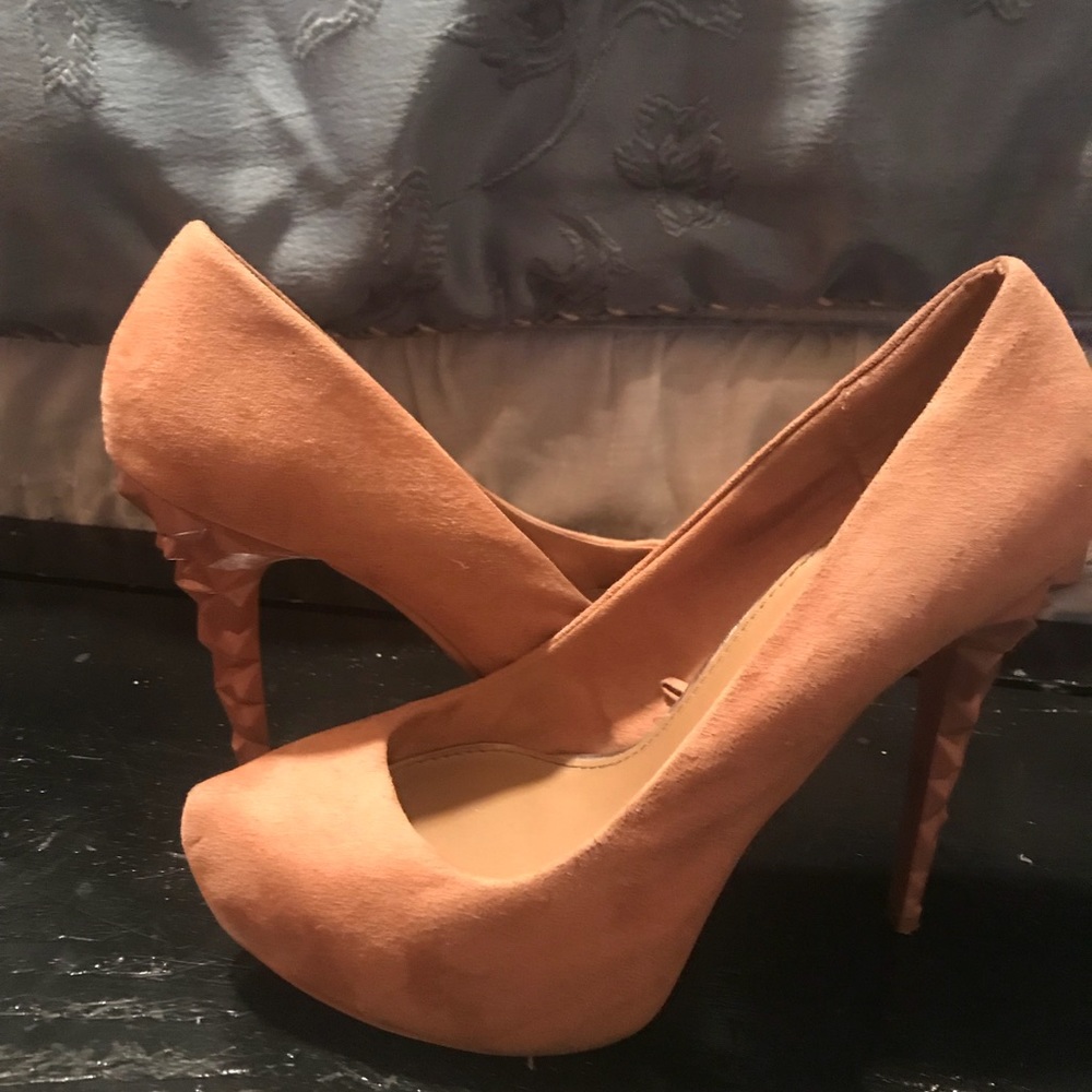 Blush 5’ heels